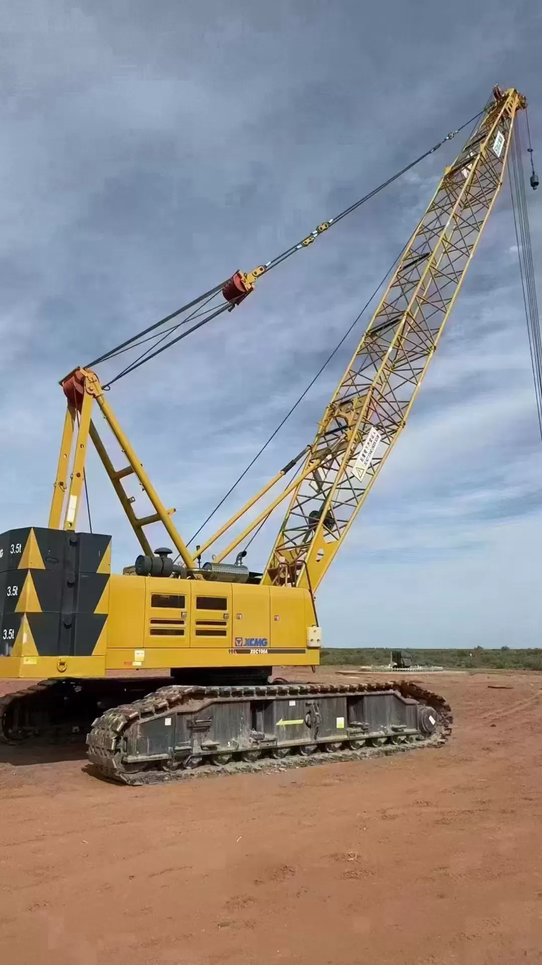 hebemaschine 100t 2021 xcmg teleskop-raupenkran mit berühmtem motor