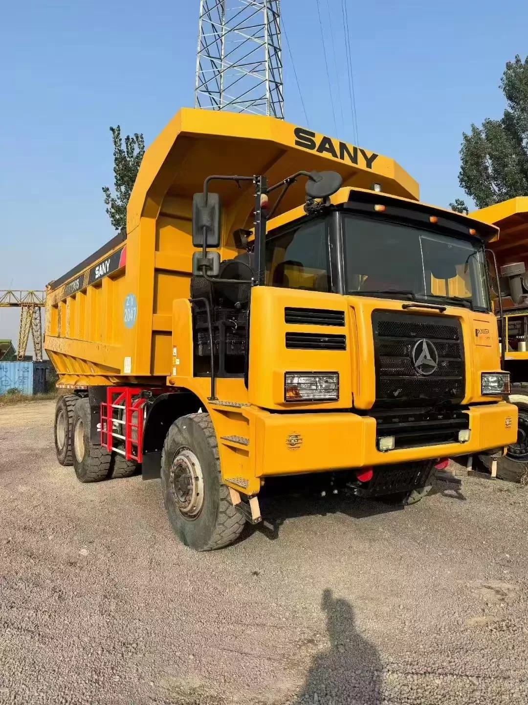 sany skt90s 6x4 60-tonnen-nutzlast-geländewagen mit breitem aufbau für den bergbau