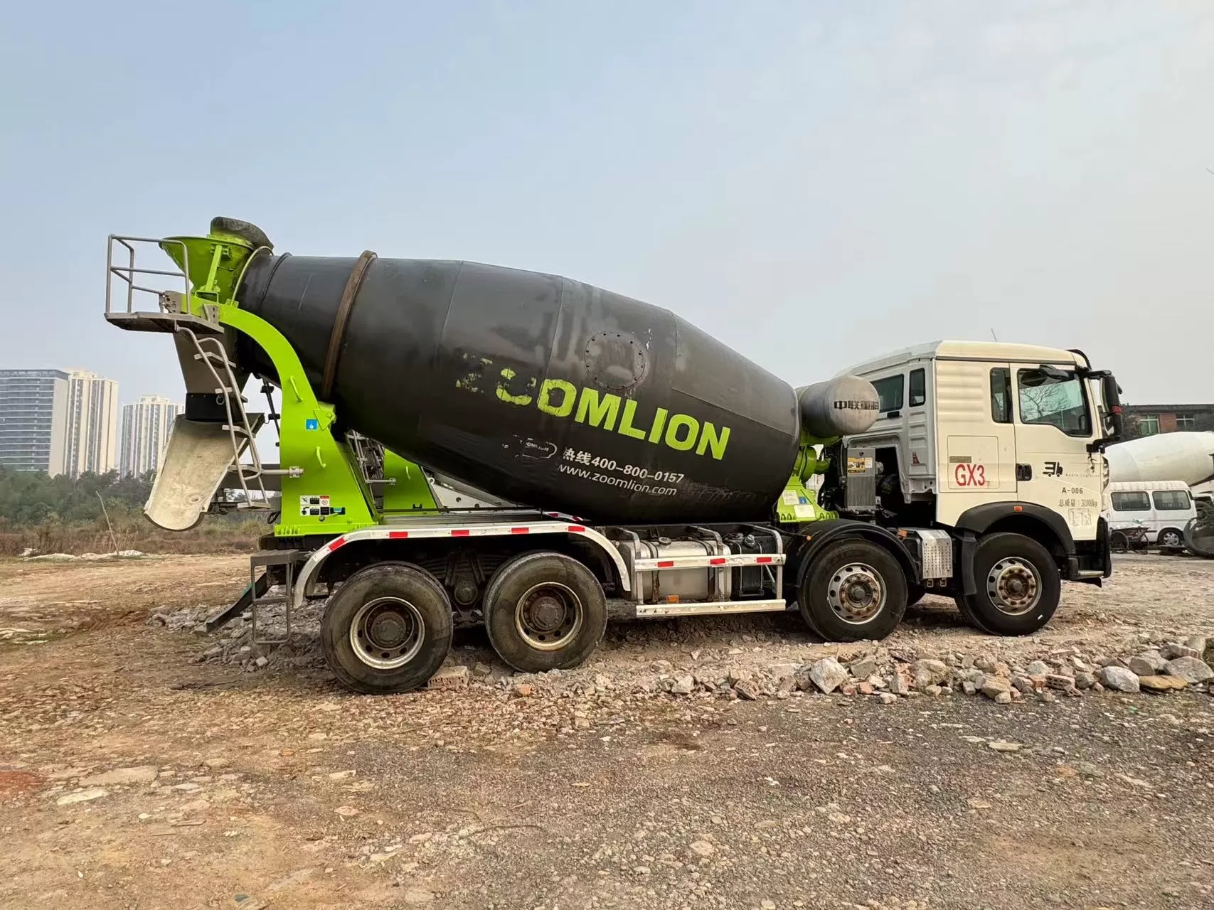 2021 zoomlion large 12 cbm gebrauchter betonmischer-lkw auf howo-chassis